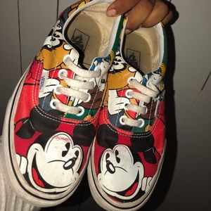 DISNEY VANS